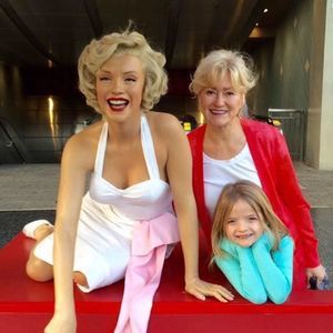 Meet your Posher, Sabrina